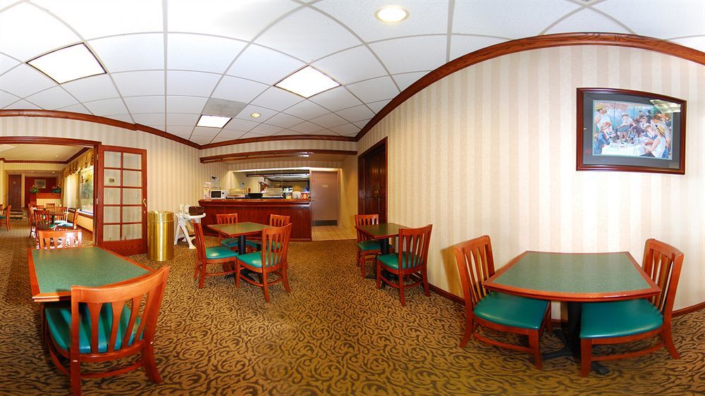 Quality Inn & Suites Kansas City - Independence I-70 East Dış mekan fotoğraf
